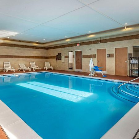 Comfort Suites Auburn Hills-Detroit מראה חיצוני תמונה