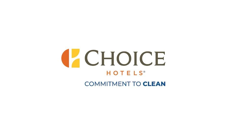 Comfort Suites Auburn Hills-Detroit מראה חיצוני תמונה