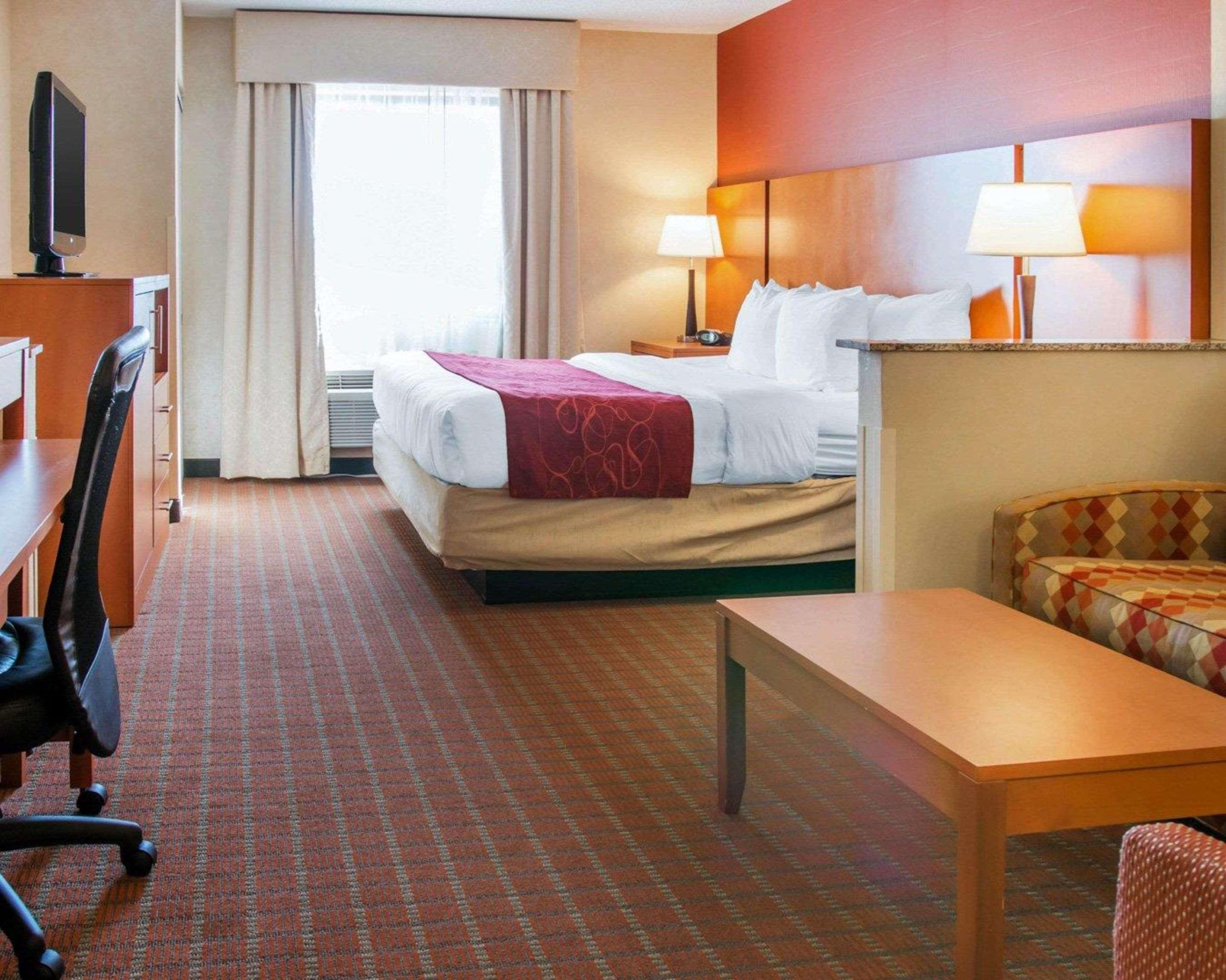 Comfort Suites Auburn Hills-Detroit מראה חיצוני תמונה