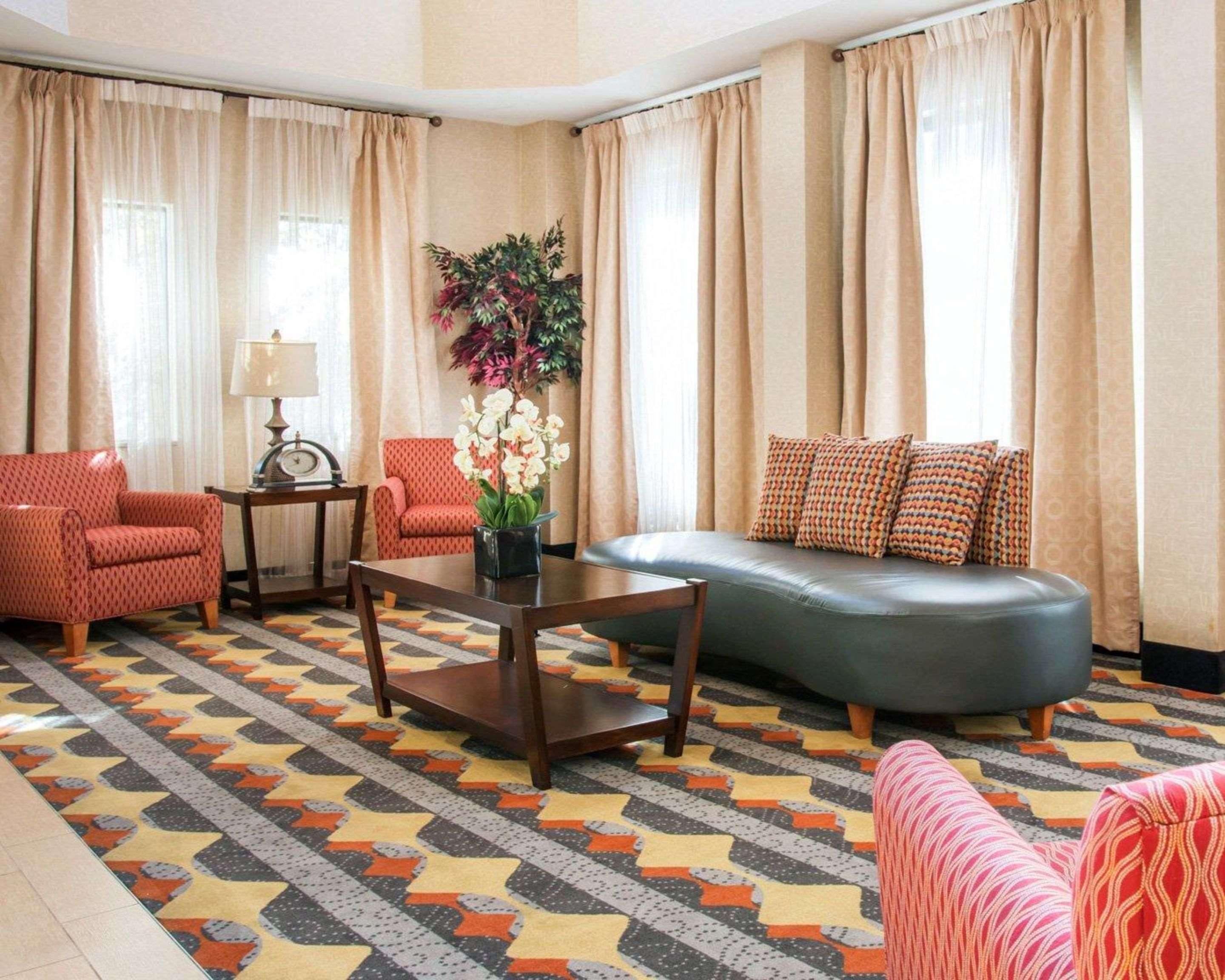 Comfort Suites Auburn Hills-Detroit מראה חיצוני תמונה