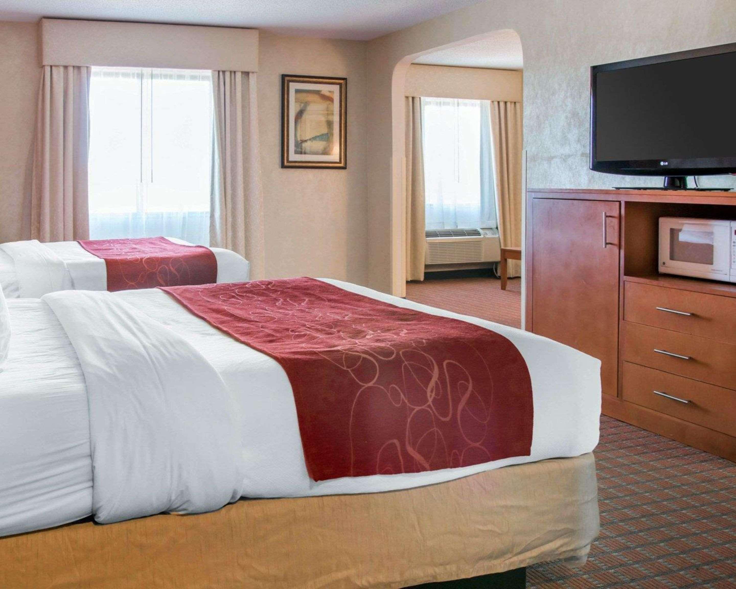 Comfort Suites Auburn Hills-Detroit מראה חיצוני תמונה